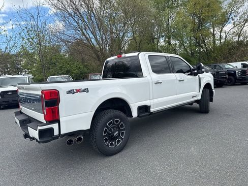 Used 2023 Ford F250 Platinum w/ Snow Plow Prep Package AWD/4WD image 6