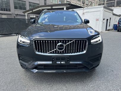Certified 2022 Volvo XC90 T6 Momentum w/ Climate Package