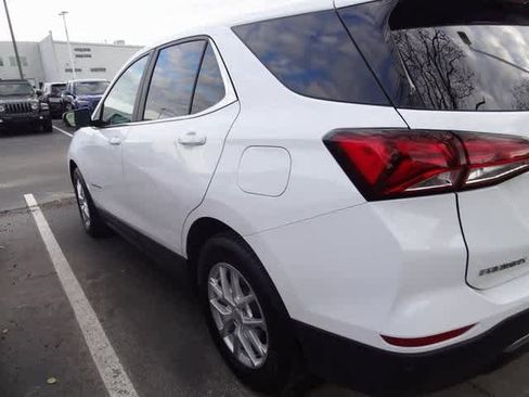 Used 2024 Chevrolet Equinox LT image 5