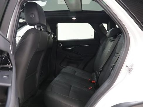 Used 2024 Land Rover Range Rover Evoque Dynamic SE AWD/4WD image 30