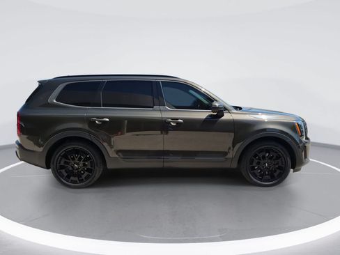 Used 2022 Kia Telluride EX w/ EX Premium Package AWD/4WD image 9