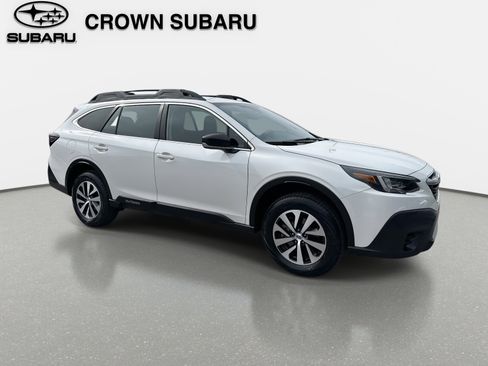 Used 2020 Subaru Outback 2.5i image 2
