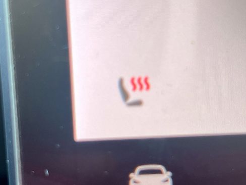 Used 2021 Tesla Model 3 Long Range image 21