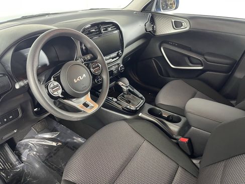 Used 2024 Kia Soul S image 10