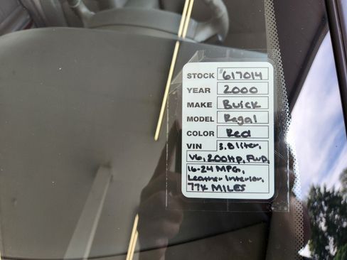 Used 2000 Buick Regal LS w/ Prestige Pkg FWD image 16