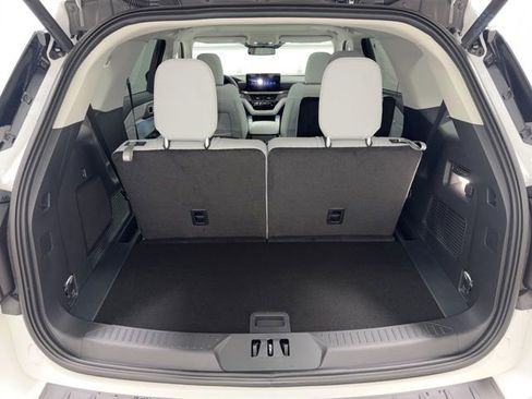 New 2026 Ford Explorer Platinum w/ LUX Leather Package image 39