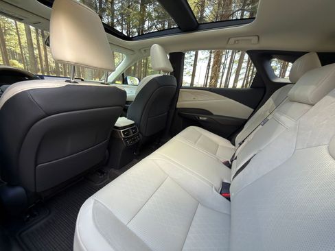 Used 2023 Lexus RX 350 w/ Cold Area Package image 15