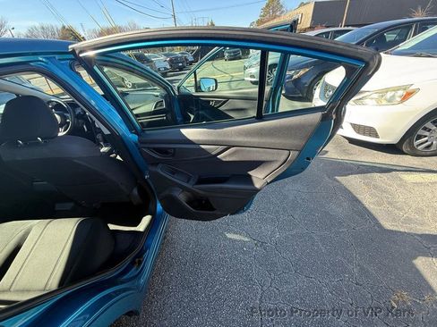 Used 2017 Subaru Impreza 2.0i image 12