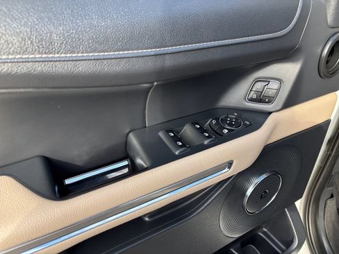 Certified 2023 Ford Expedition Max Limited RWD image 16