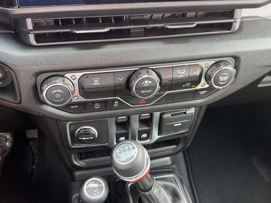 New 2026 Jeep Wrangler Sport AWD/4WD image 15