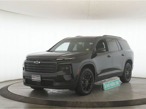 Used 2026 Chevrolet Traverse LT w/ Midnight/Sport Edition image 10