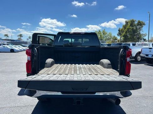 Certified 2024 Chevrolet Silverado 2500 LTZ w/ LTZ Convenience Package image 16