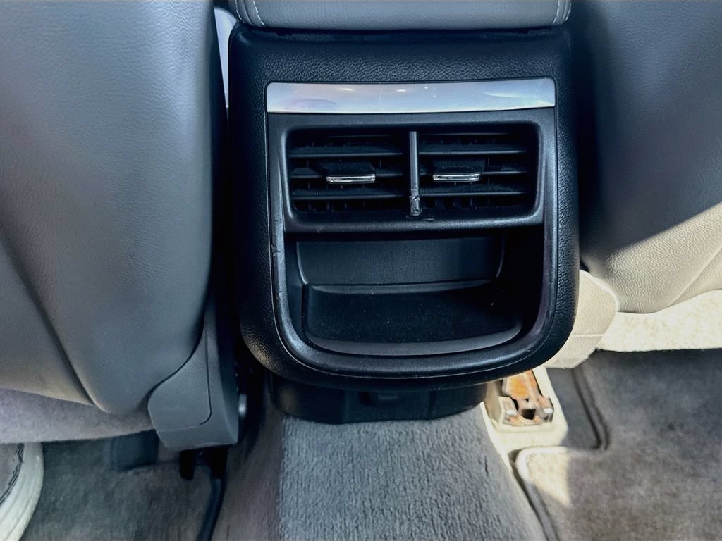 Used 2014 Chevrolet Impala LT w/ Convenience Package FWD image 27