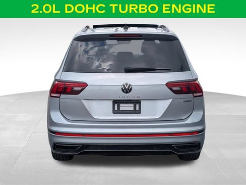 Used 2022 Volkswagen Tiguan SE R-Line AWD/4WD image 9
