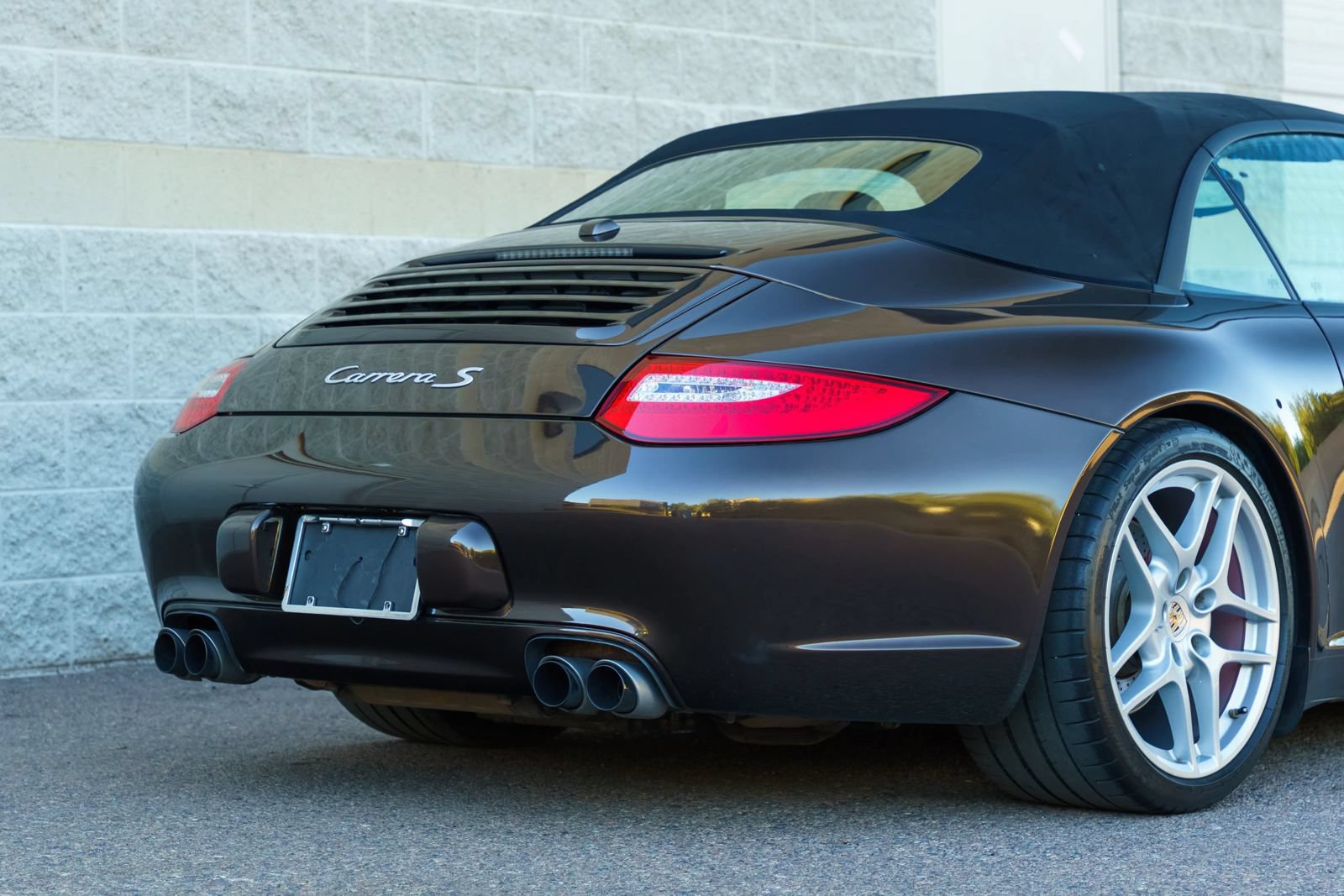 Used 2010 Porsche 911 Carrera S RWD image 49