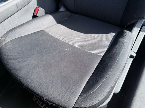 Used 2024 Nissan Sentra SV image 23