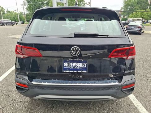 Used 2023 Volkswagen Taos S w/ Driver Assistance Package AWD/4WD image 5