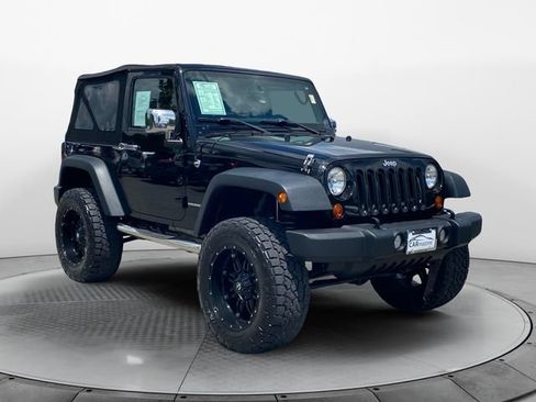 Used 2015 Jeep Wrangler Rubicon w/ Power Convenience Group AWD/4WD image 7