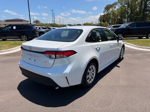 Used 2026 Toyota Corolla LE FWD image 10