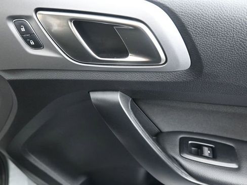 Used 2021 Ford Ranger XLT w/ Equipment Group 301A Mid image 17