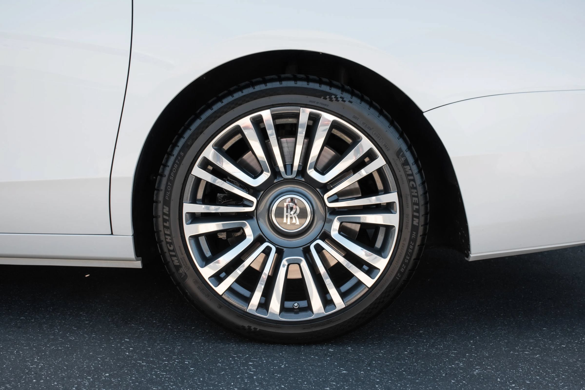Used 2021 Rolls-Royce Ghost AWD/4WD image 43