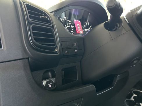 New 2026 RAM ProMaster 2500 w/ Convenience Group image 38