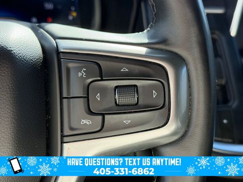 Used 2023 Chevrolet Suburban Premier image 15