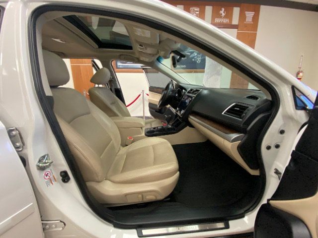 Used 2019 Subaru Outback 2.5i Limited AWD/4WD image 16