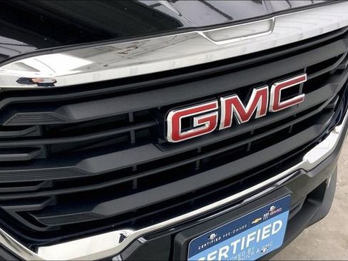 Used 2022 GMC Terrain SLE w/ Driver Convenience Package image 30