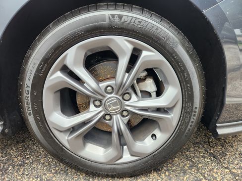 Used 2024 Honda Accord EX image 5
