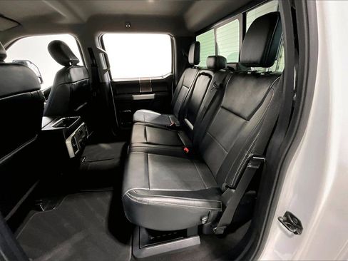 Used 2019 Ford F250 Lariat image 19