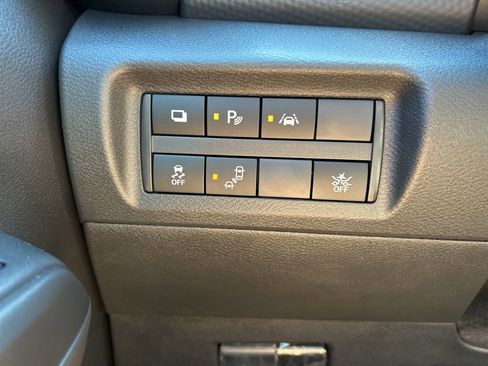 New 2025 Nissan Kicks Play S image 23