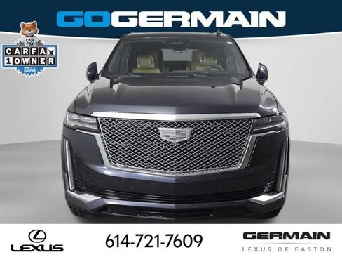 Used 2023 Cadillac Escalade Premium Luxury w/ LPO, Radiant Package AWD/4WD image 2