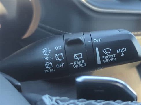 New 2025 Jeep Grand Cherokee Limited image 27