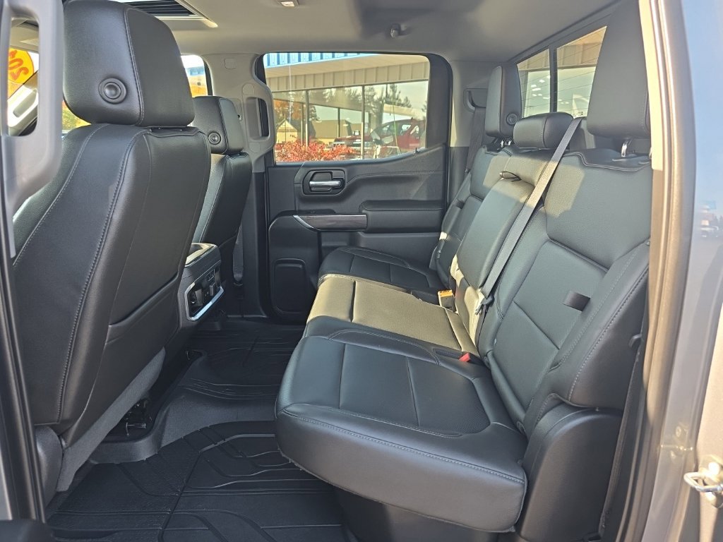 Used 2019 Chevrolet Silverado 1500 LTZ AWD/4WD image 31