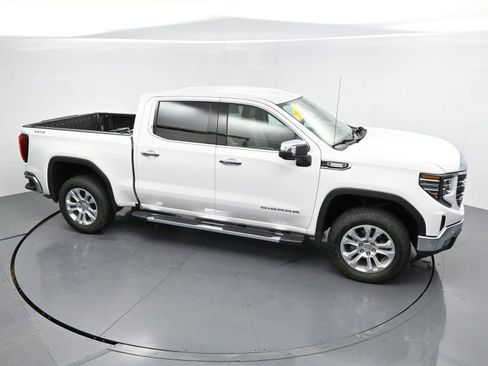 Used 2023 GMC Sierra 1500 SLT w/ SLT Premium Plus Package AWD/4WD image 41