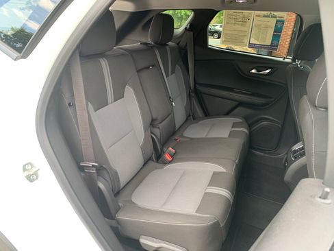 Used 2023 Chevrolet Blazer LT w/ Convenience Package FWD image 29