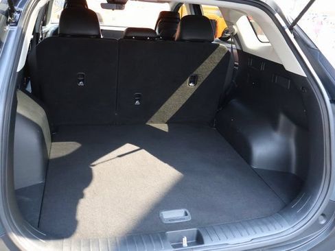 Used 2023 Kia Sportage EX FWD image 16