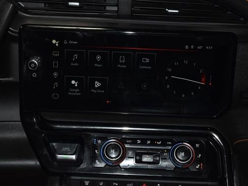 Used 2024 GMC Sierra 2500 AT4 w/ Technology Package image 18