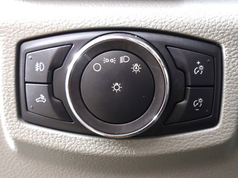 Used 2018 Ford F150 XLT w/ Equipment Group 301A Mid image 10