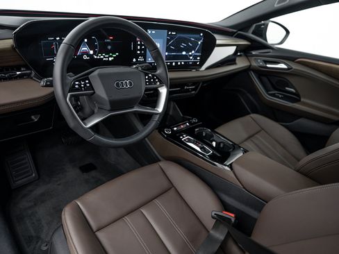 Certified 2025 Audi A6 e-tron Premium Plus w/ Premium Plus AWD/4WD image 11