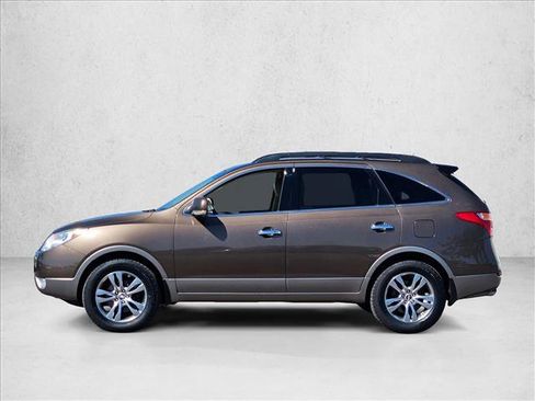 Used 2012 Hyundai Veracruz Limited w/ Entertainment Pkg FWD image 9