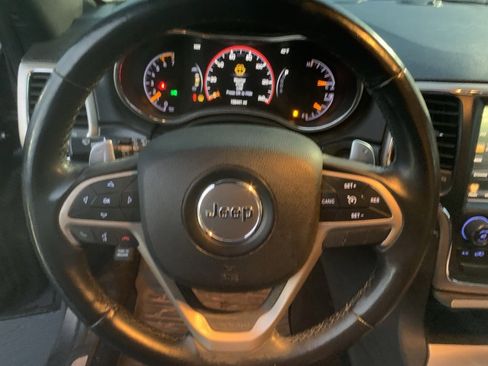 Used 2014 Jeep Grand Cherokee Limited w/ Luxury Group II image 13