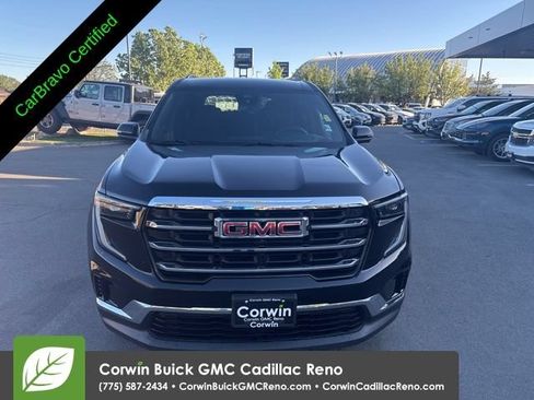 Certified 2025 GMC Acadia Elevation AWD/4WD image 2