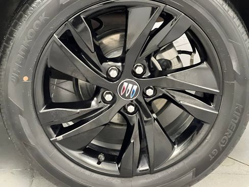Used 2024 Buick Encore GX Sport Touring FWD image 65