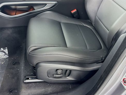 New 2026 Jaguar F-PACE R-Dynamic S image 19