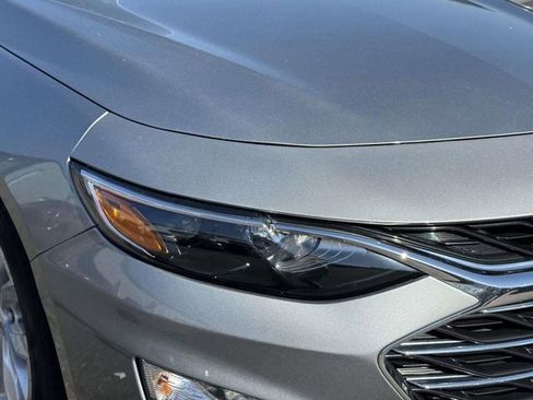 Used 2023 Chevrolet Malibu LT FWD image 12