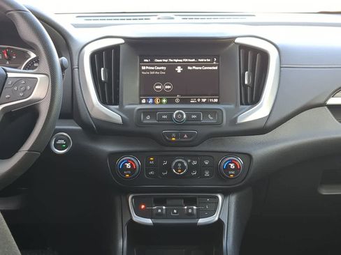 Used 2023 GMC Terrain SLE w/ Driver Convenience Package image 26