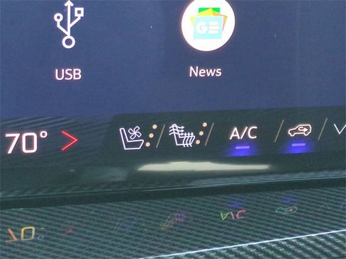 New 2026 Chevrolet Traverse High Country image 23