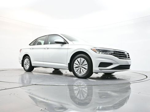 Used 2019 Volkswagen Jetta S image 27